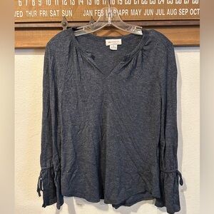 Liz Claiborne Blouse Womens Small Navy  Long Flared Sleeve V Neck Pullover (1416